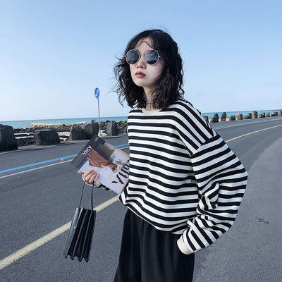 Wendy® | Retro-gestreifte Bluse mit langen Ärmeln