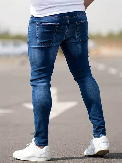 Othea - Modern Beweglich Zorevik – Die schlanke Stretch Jeans für Männer.