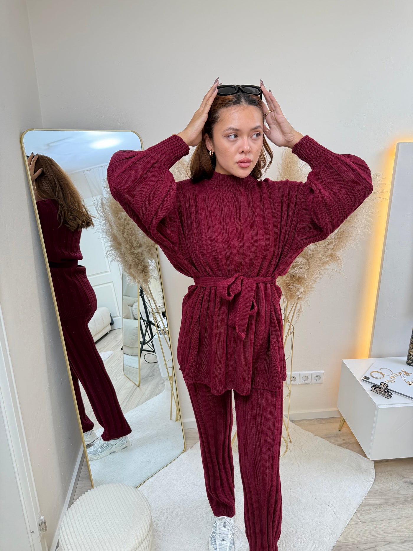 Strick-Set mit Stoffgürtel