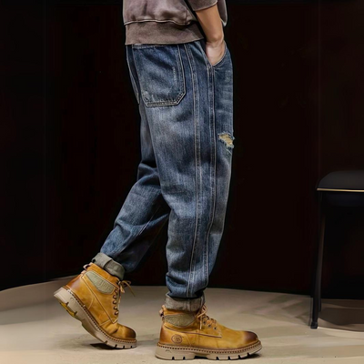 Tyronel - Entspannt. Vielseitig. Lässig. – Die Jeans bringen Komfort und Coolness in perfekten Einklang.