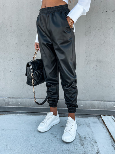 Nariko | Sportliche Lederhosen