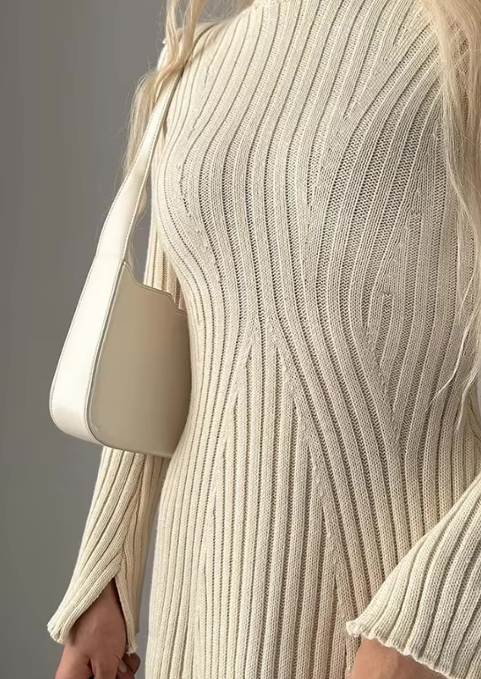 Faustine - Elegantes Mini-Kleid aus geripptem Strick