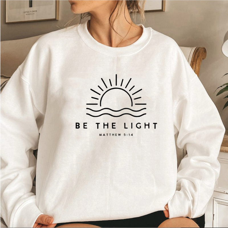 Ruby® | Ziehen Sie das Be The Light-Trikot an