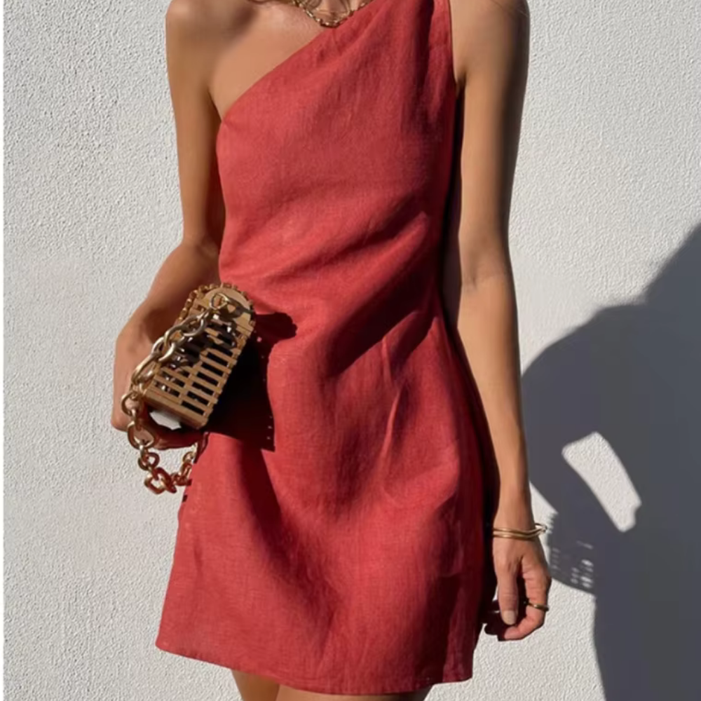 SÁRIA – DAS ASYMMETRISCHE STATEMENT-KLEID FÜR STARKE AUFTRITTE