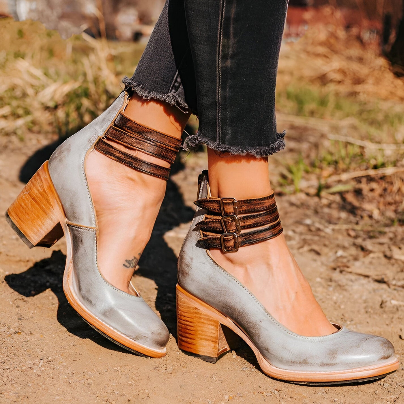 Kira | Zeitlose Vintage-Pumps – Erhebe jeden Schritt