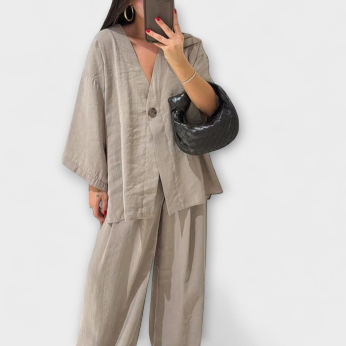 Jacqueline - Lässiges V-Ausschnitt Oberteil mit passender Hose