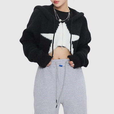 Zenaida® | Kurzes Strick-Sweatshirt mit Kapuze und Sternen-Print
