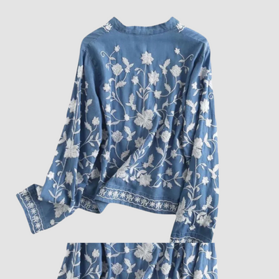 Sireya - Ihre neue Lieblingsstrickjacke für stilvolle Leichtigkeit.