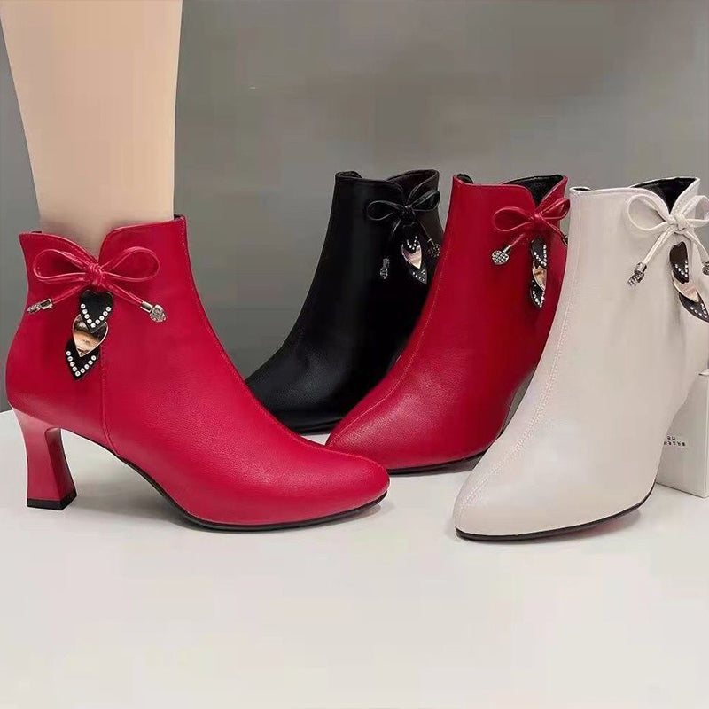 Zenaida® | Wildlederstiefeletten mit Schleife