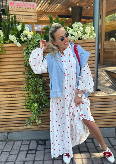 Julia - Hübsches Herzkleid