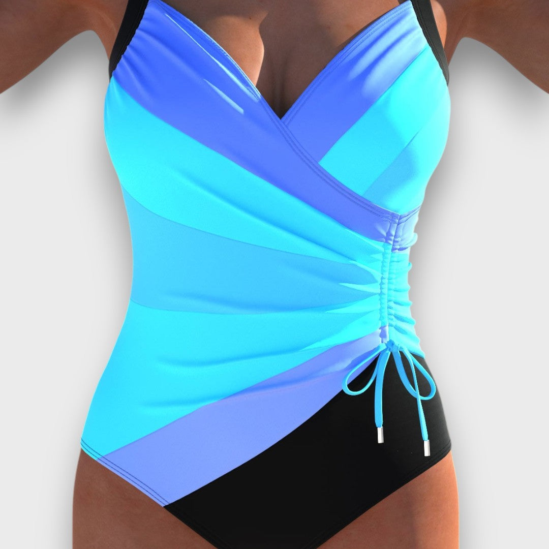 Nerine – Schwarzer Badeanzug mit raffiniertem Twist