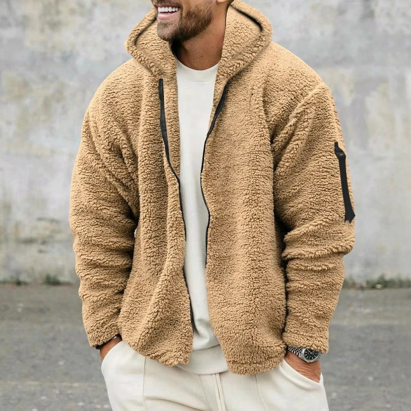 Christin | Modisches und minimalistisches Winterkleidungsstück