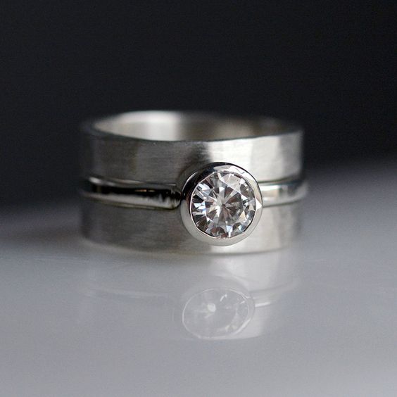 Silberring mit Vintage-Zirkonia