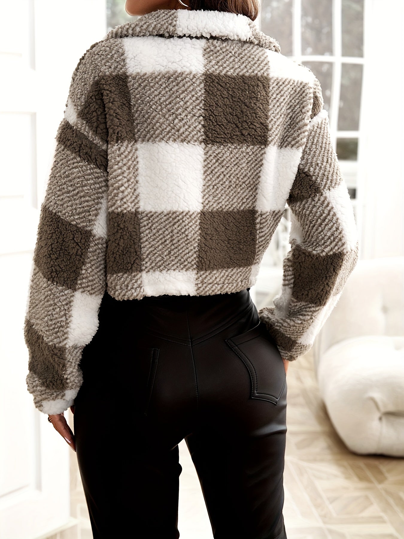 Yamila® | Elegante karierte Wolljacke