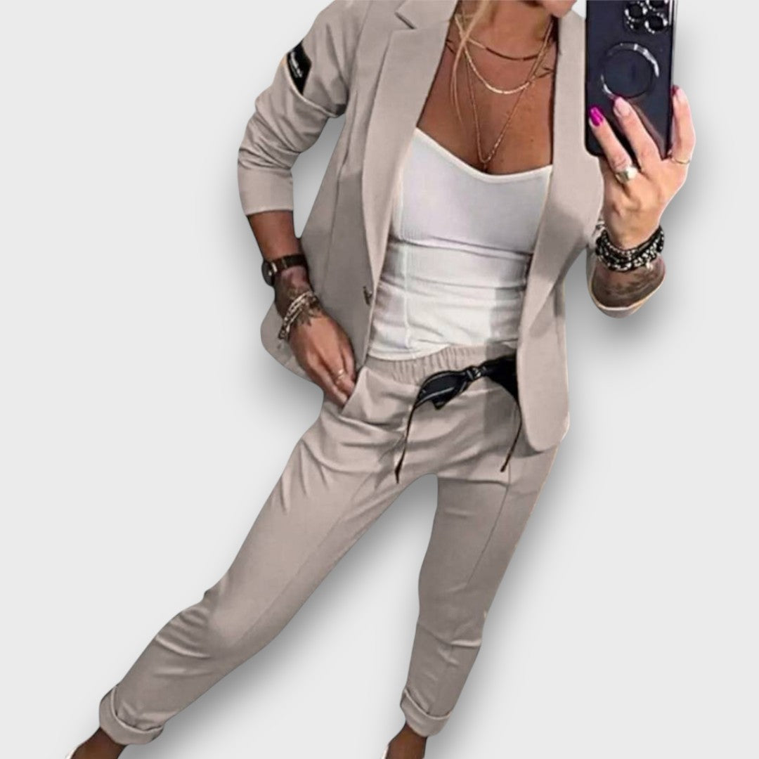 Verena – Moderner Blazer-Zweiteiler