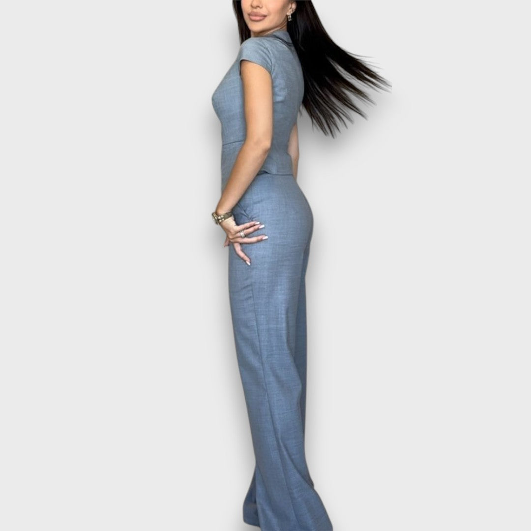 Laura – Elegantes Set mit femininer Silhouette