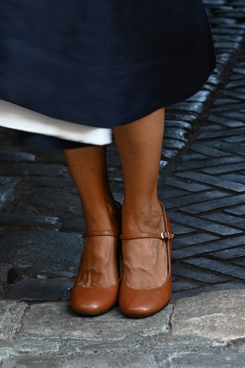 Caella  | Sandalen mit Riemen für den Alltag und kleinem Absatz