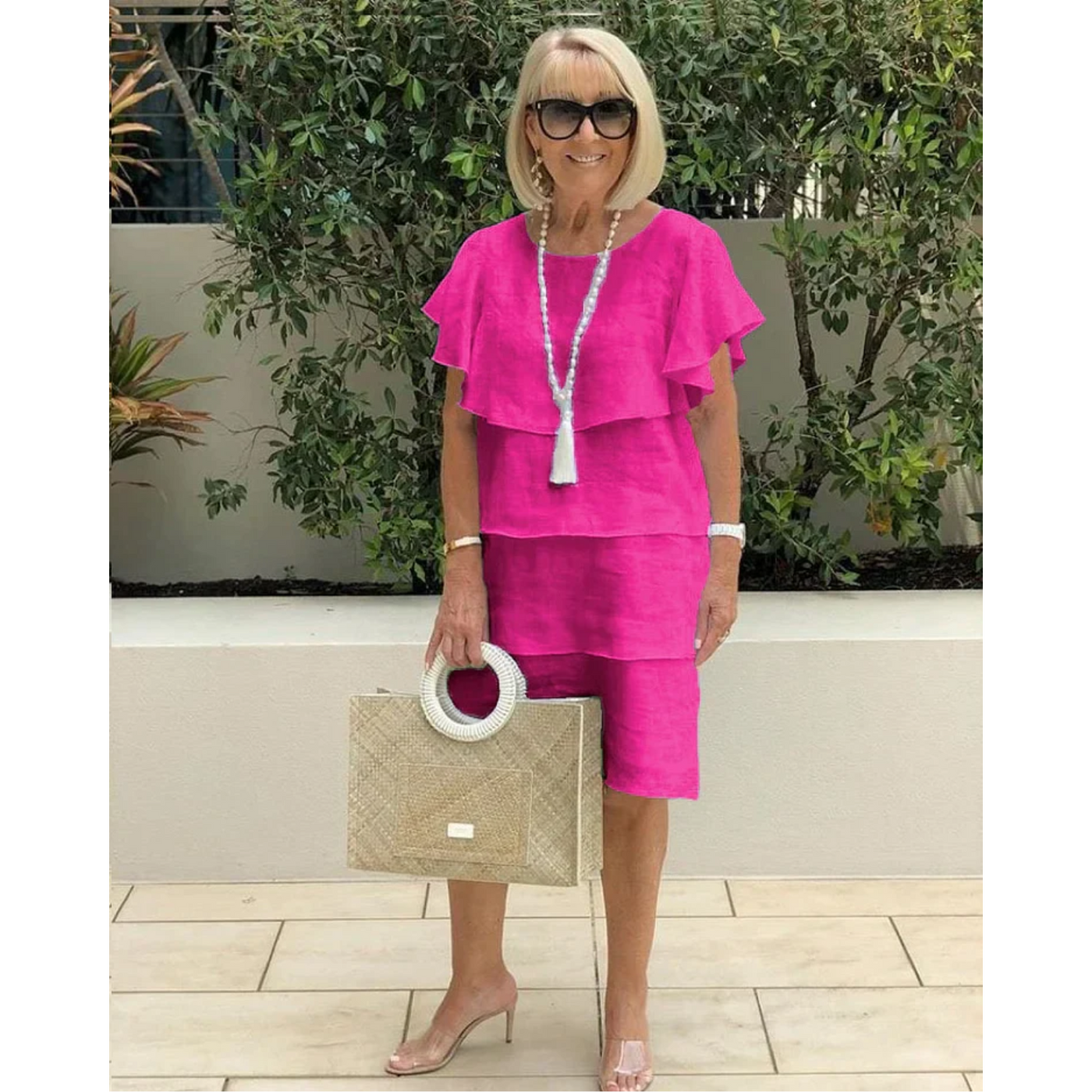 Yvonne – verführerisches Kleid mit übereinanderliegenden Volants