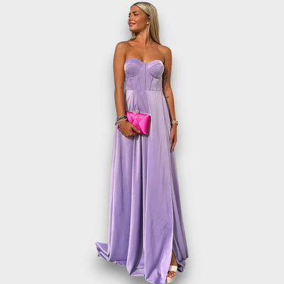 Victoria – Schulterfreies Abendkleid mit Rückenschnürung