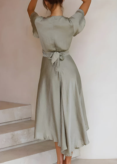 Elly - Ein wunderschön schmeichelhaftes Kleid