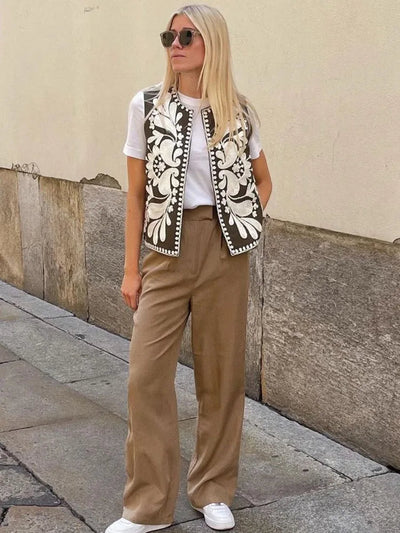 Ärmellose Weste mit floralen Stickereien für Eleganz