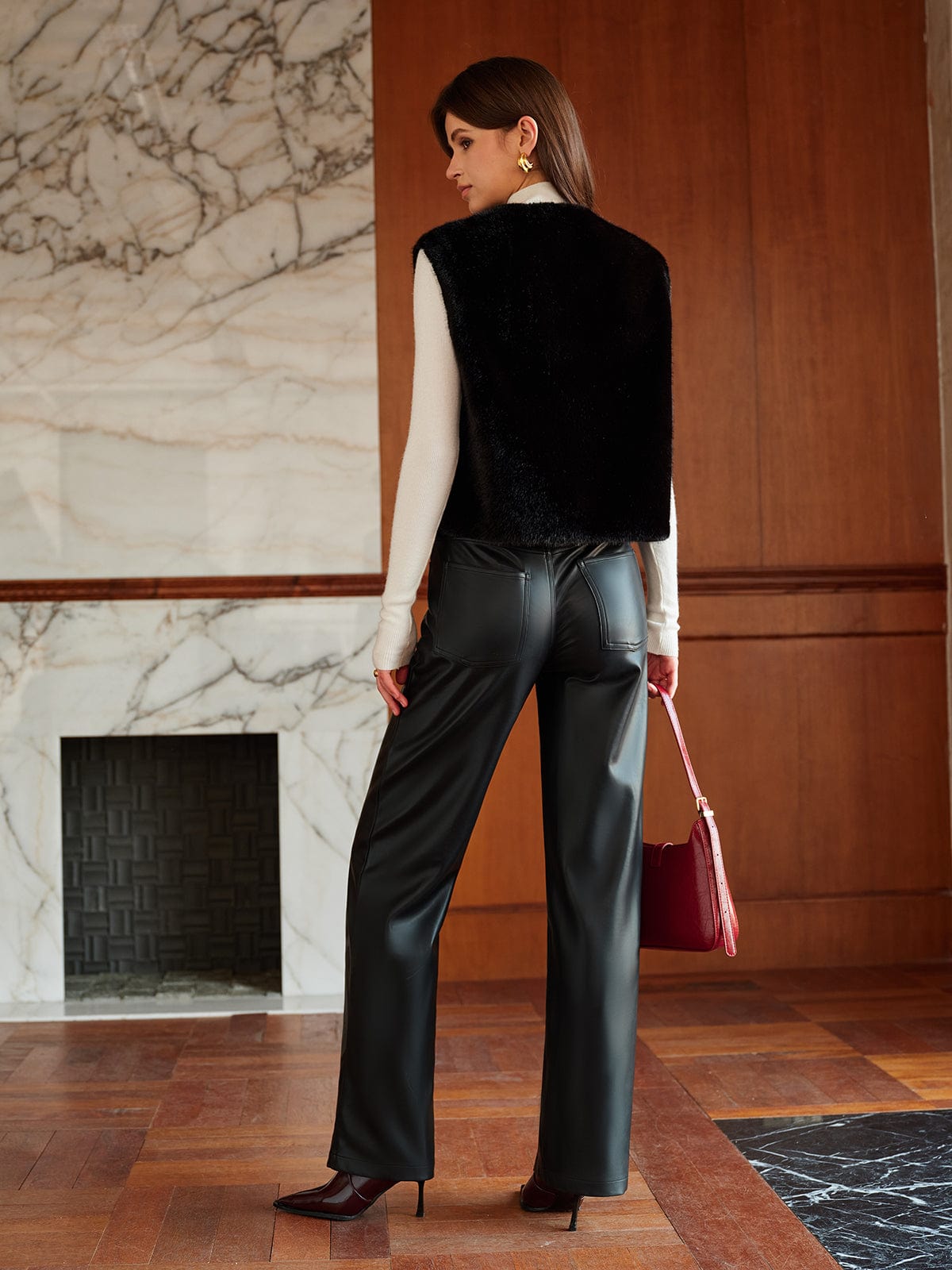 Gilet de fausse fourrure à col rond