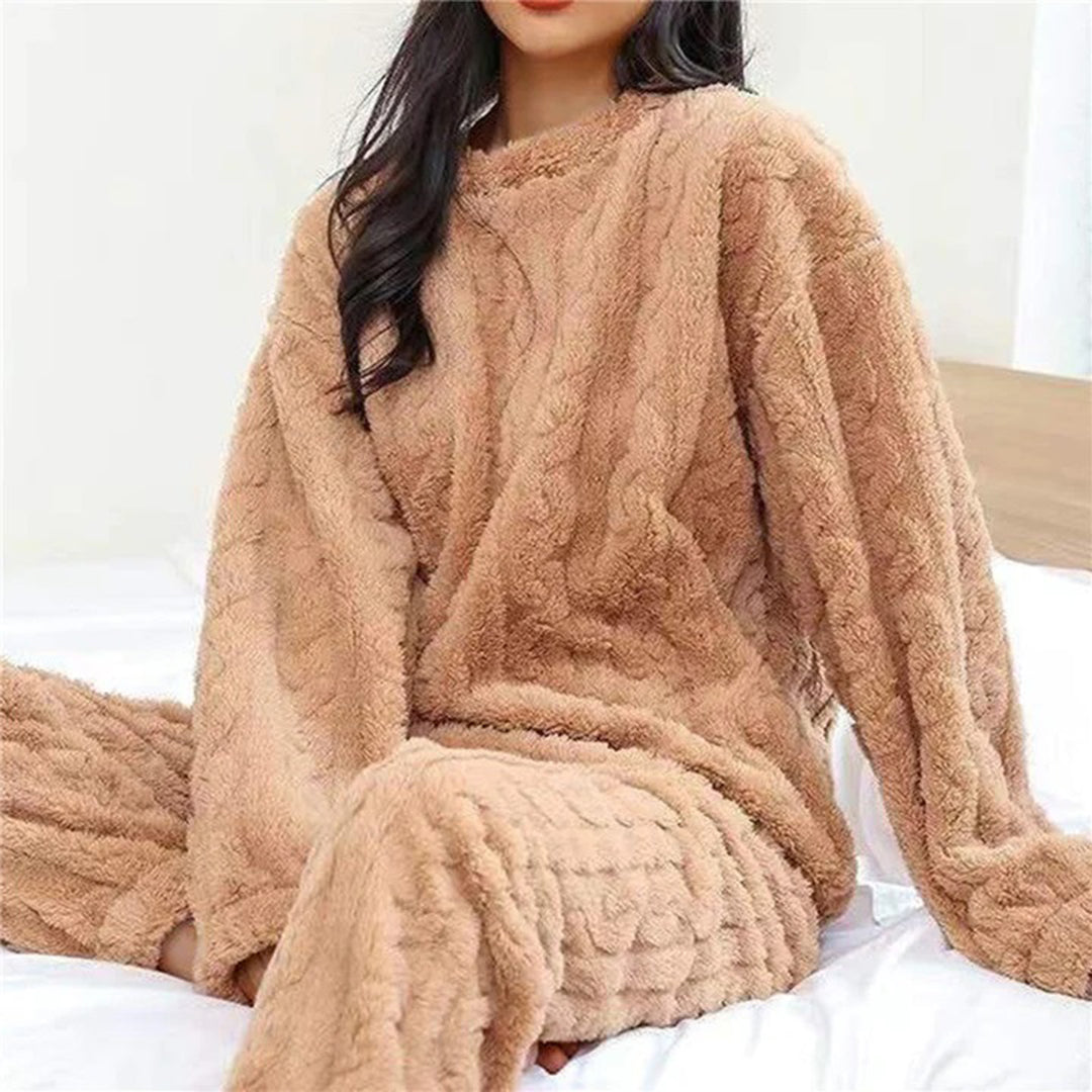 Verwöhnen sie sich mit dem schönen und bequemen rosa-pyjama-set