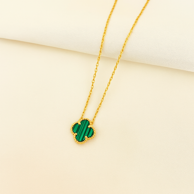 Kleeblatt Halskette aus Gold