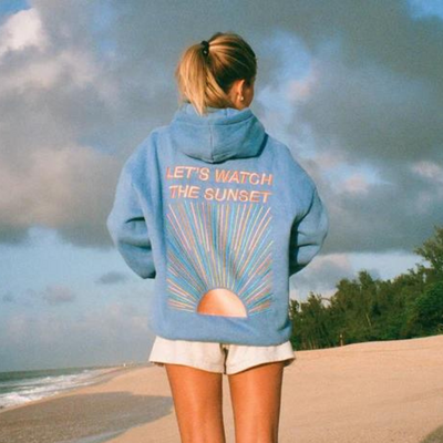 Hailey® | Stylischer Kapuzenpullover mit Buchstaben