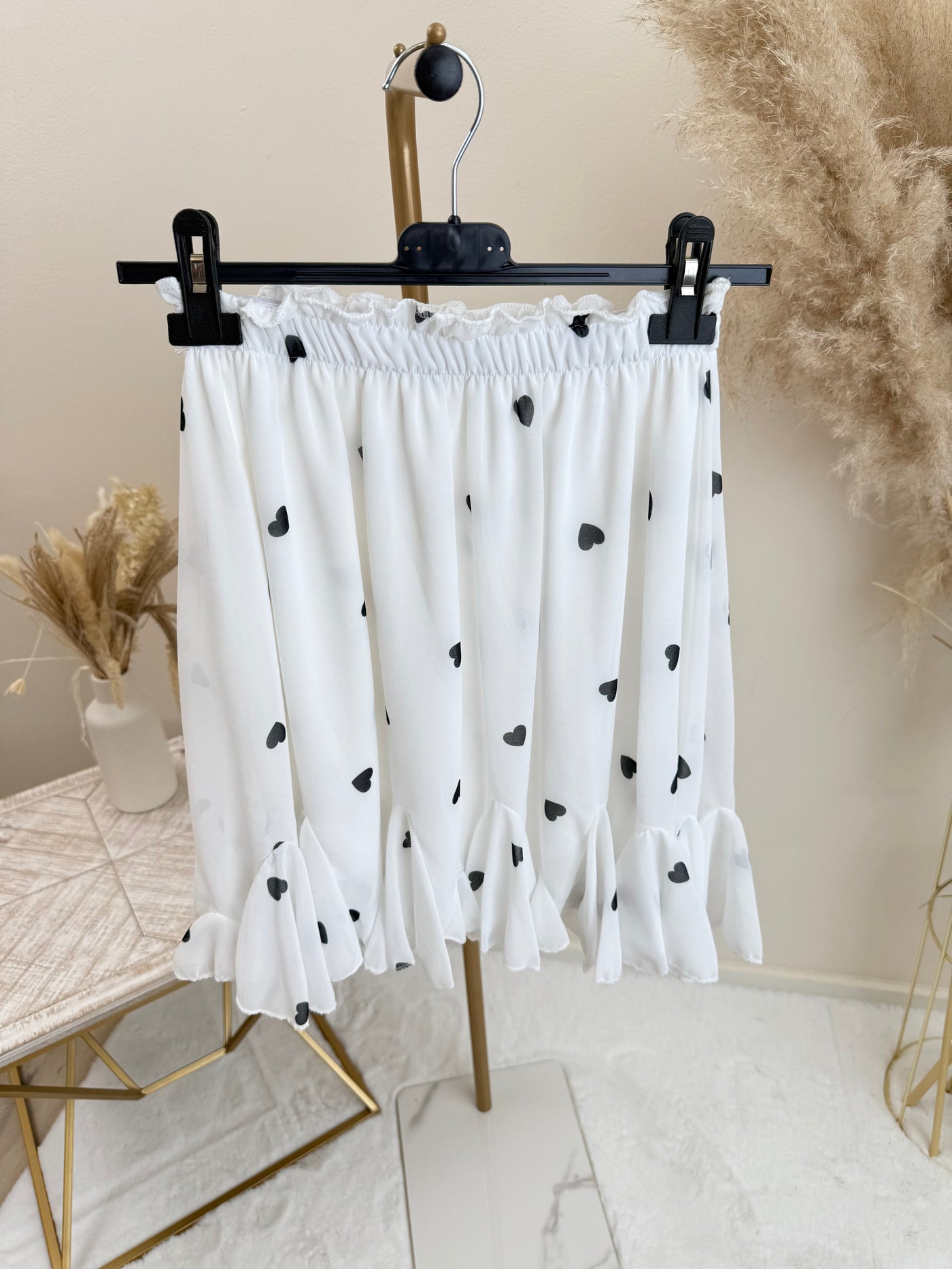 Rüschenrock Herzchen