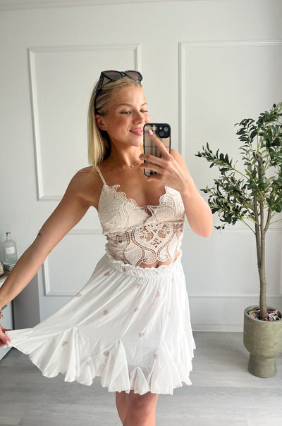 Spitzen Oberteil mit Bindegürtel