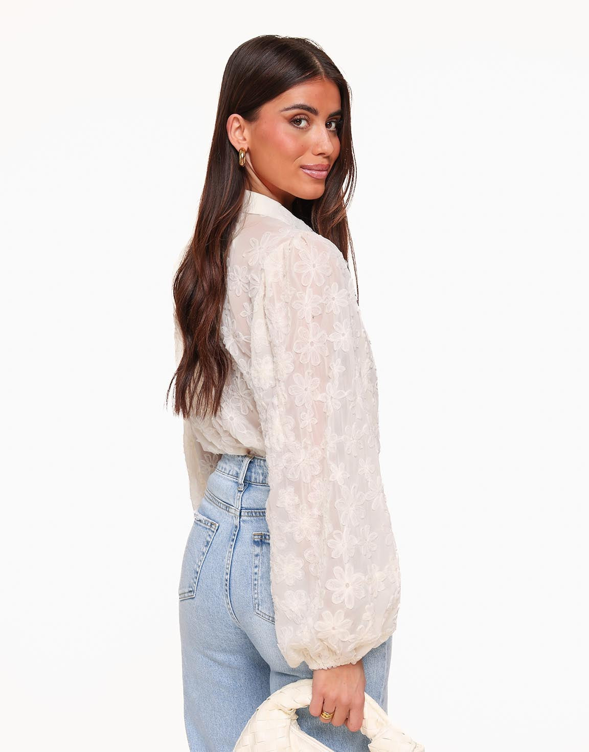 Elegante transparente Bluse mit Blumenmuster – Creme