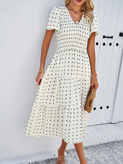 Lola | Figurbetontes Polka Dot Kleid