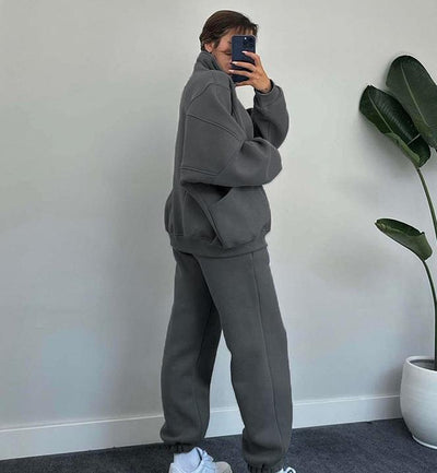 Sloane® | Set aus Jacke mit Reißverschluss und Jogginghose mit Kordelzug