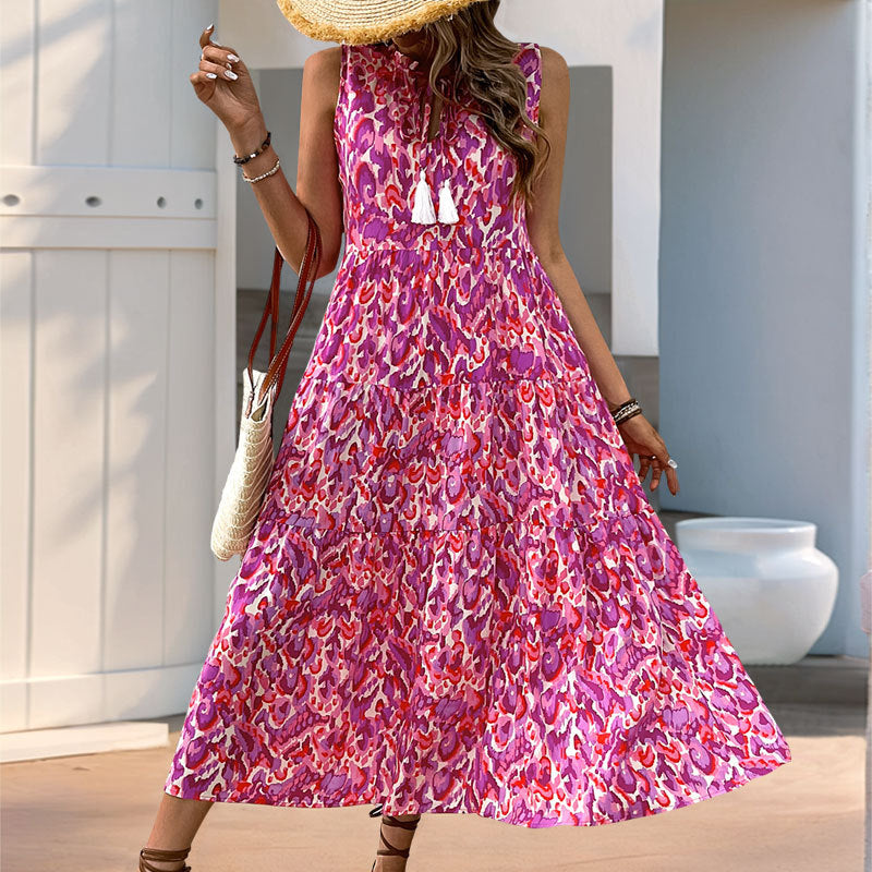 Zuri | Figurbetontes, ärmelloses Blumenkleid