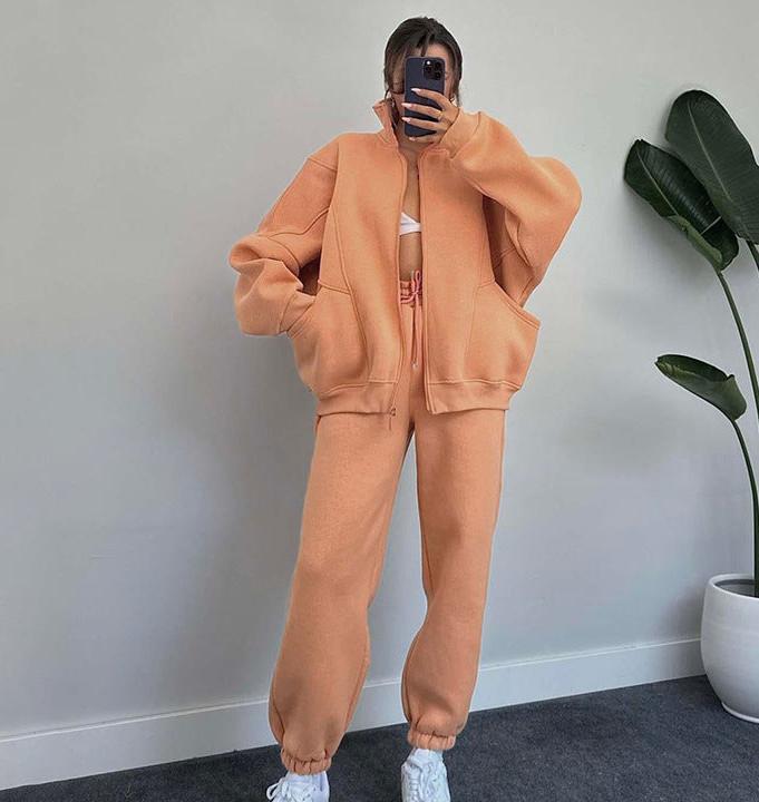 Sloane® | Set aus Jacke mit Reißverschluss und Jogginghose mit Kordelzug