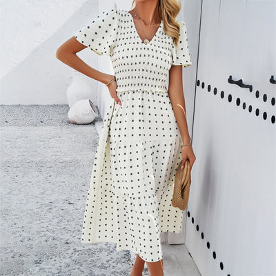 Lola | Figurbetontes Polka Dot Kleid