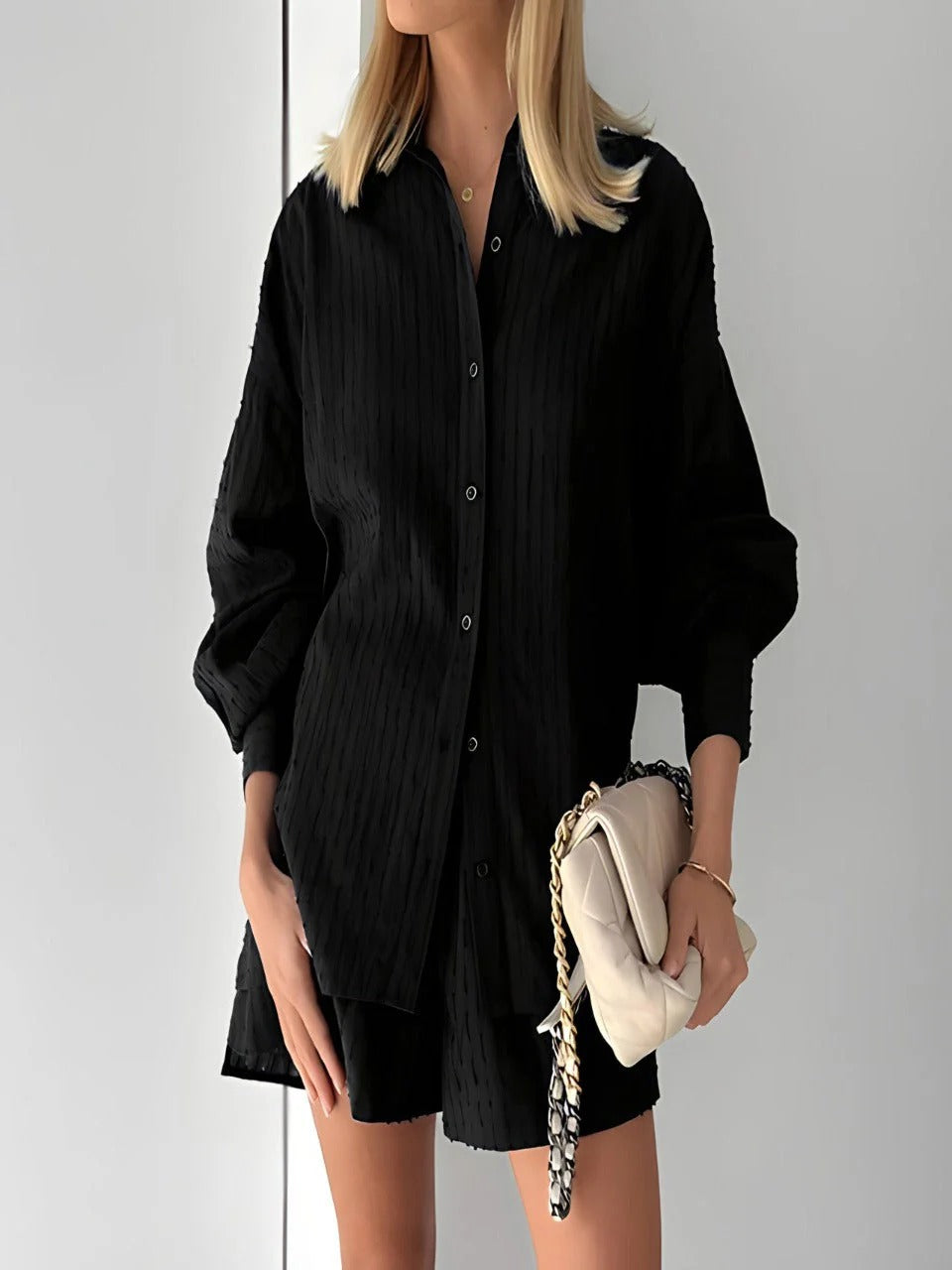 Evangeline -  Stylisches und luftiges Sommerset für Frauen - Bluse und Shorts