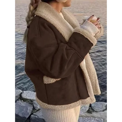 Kristiane | Zeitloses und elegantes Winterkleid
