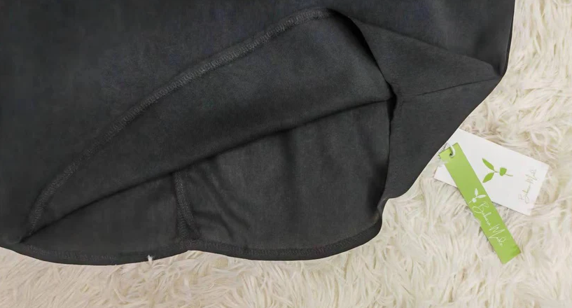 SpringStyle - schwarzes, einfarbiges oberteil mit kurzen armeln