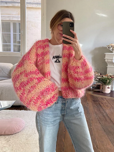 Vivienne | Maßgeschneiderte und elegante Winter-Strickjacke