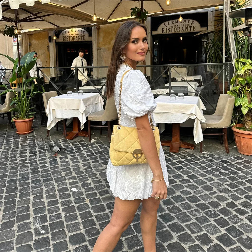 Lydia - Elegantes weißes Klei