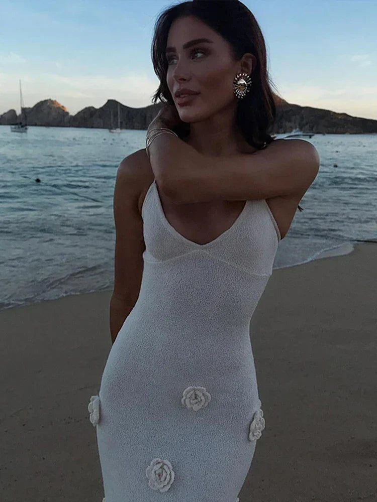 Ilona | Langes Neckholder-Kleid mit schmalen Trägern