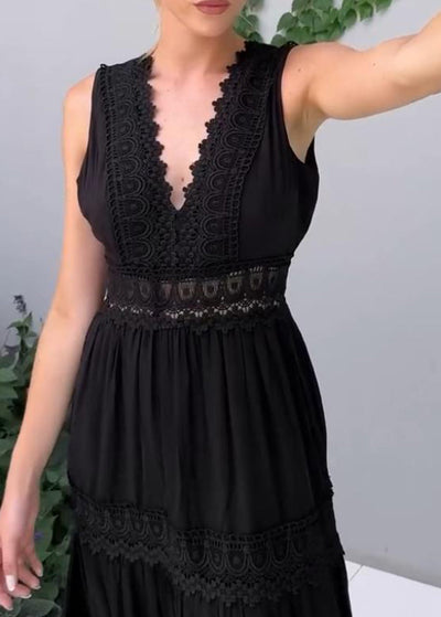 Lynn - Sommerkleid mit stilvollem Spitzenbesatz