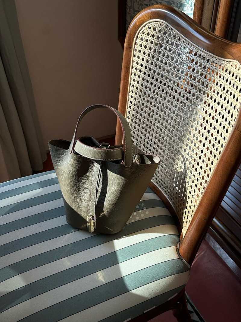 Anneliese | Umhängetasche aus Leder