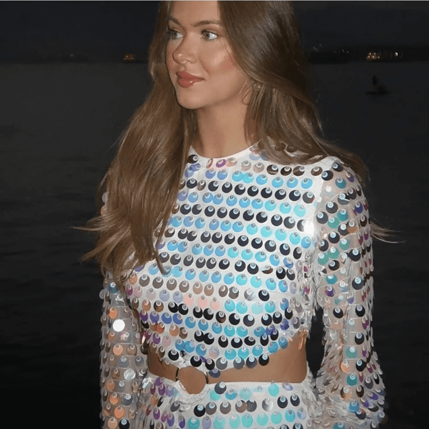 Beatrice | Ausgestellter Ärmel Glitzerndes Pailletten-Minikleid mit Cut-Out-Detail