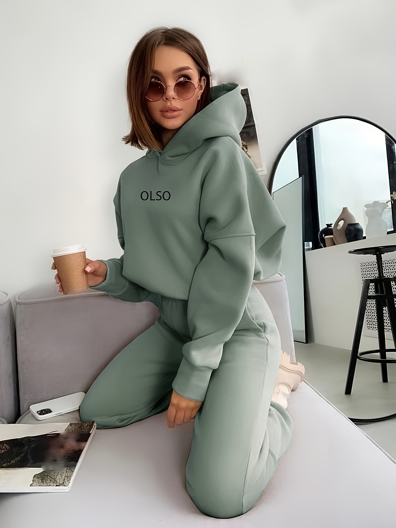 Georgina® | Lässige Kapuzenjacke und Jogginghose mit elastischem Bund, perfekt für alle Jahreszeiten