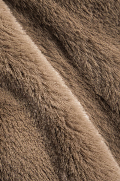 Antonia | Kunstleder-Set mit Kunstpelz-Details