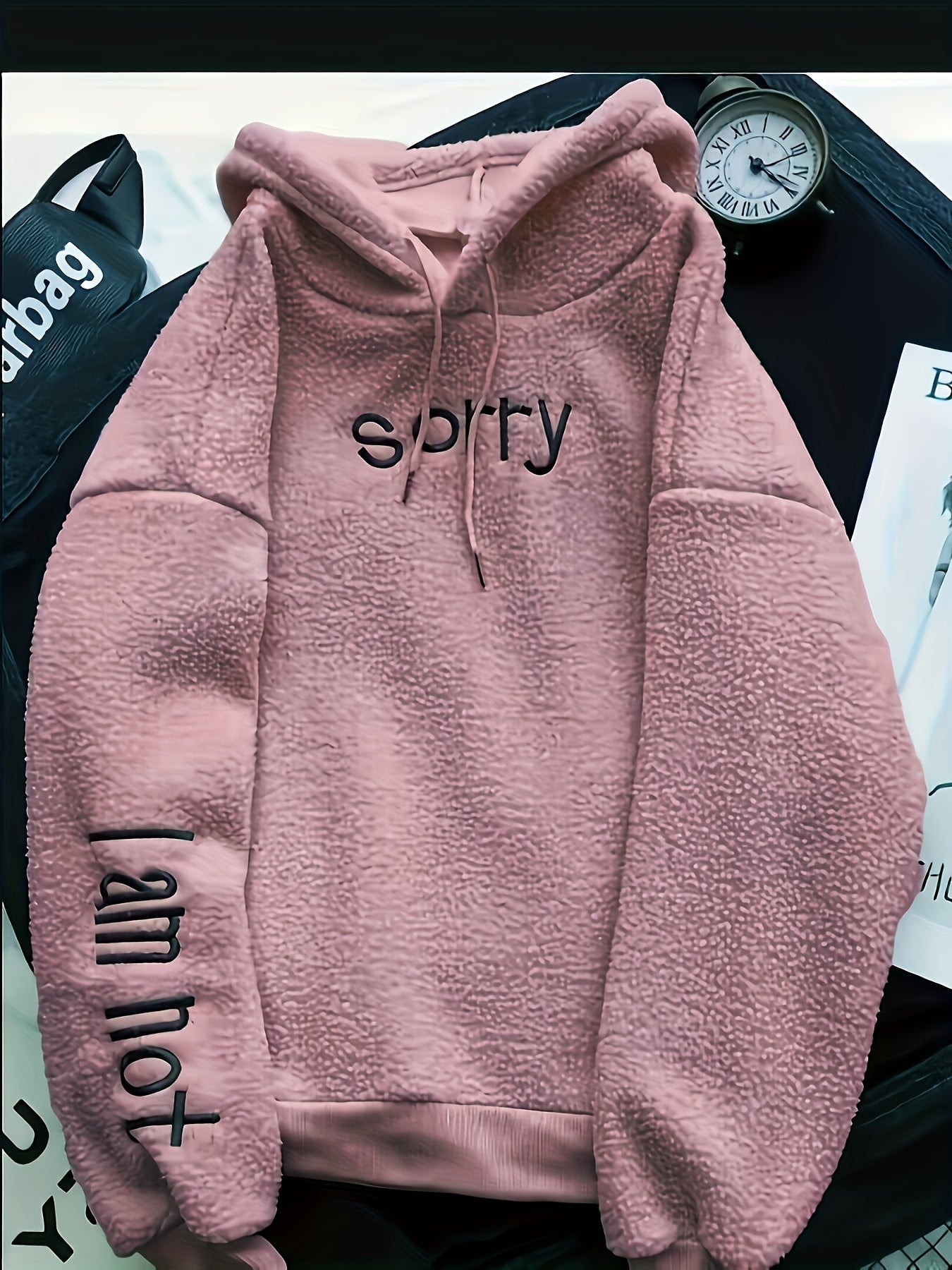 Paty® | Damen-Fleece-Hoodie mit Rückenaufdruck, perfekt für lässige Tage