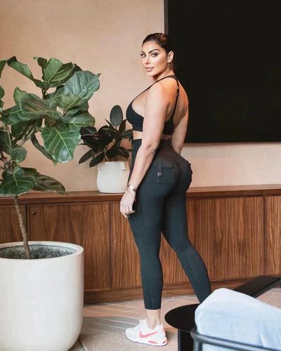 Samantha - Formgebende Urban Cargo Pants